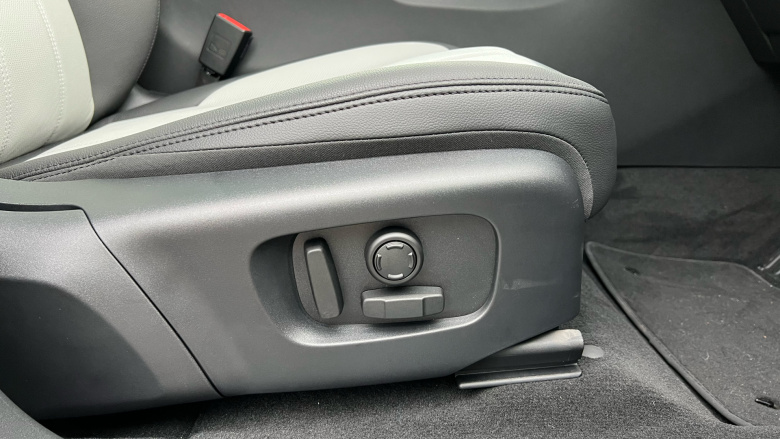 Land Rover Range Rover Evoque 1.5 P270e Edition 5dr Auto Hatchback